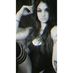 Meet your Posher, Kaitlyn